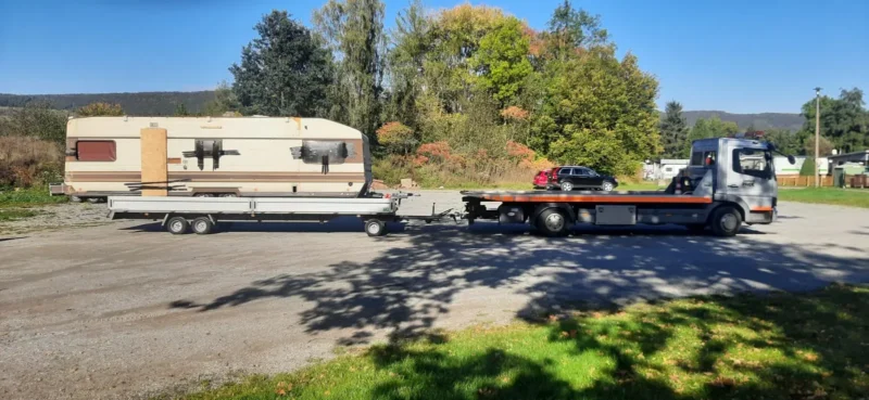 Wohnwagen transportieren entsorgen abbauen